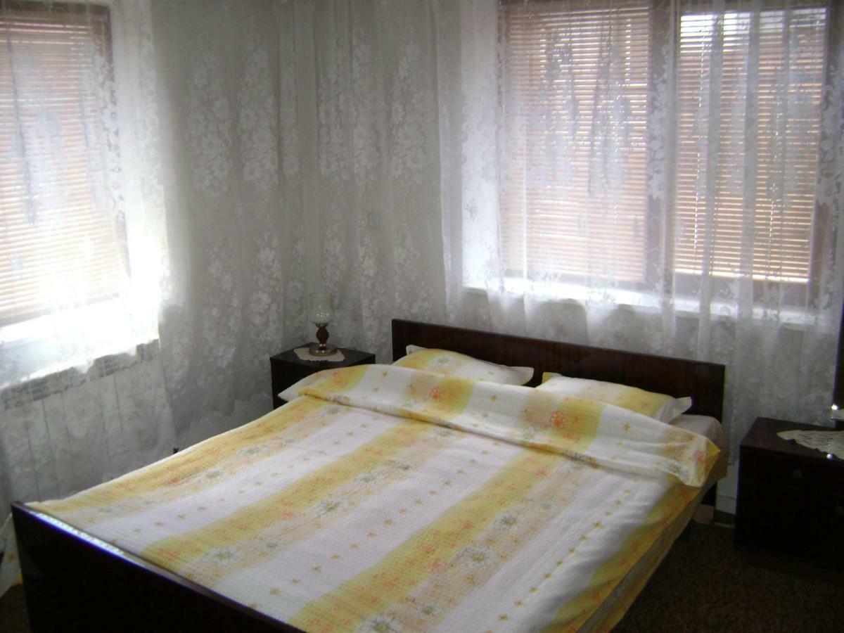 Guest house Denitsa Trigrad Extérieur photo